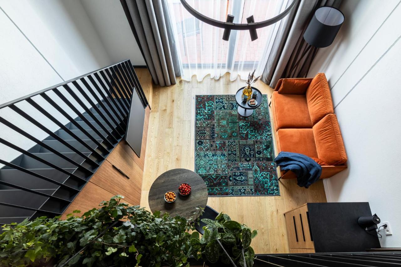 ヴィリニュスStylish Loft With Terrace Paupys, Old Townアパートメント エクステリア 写真