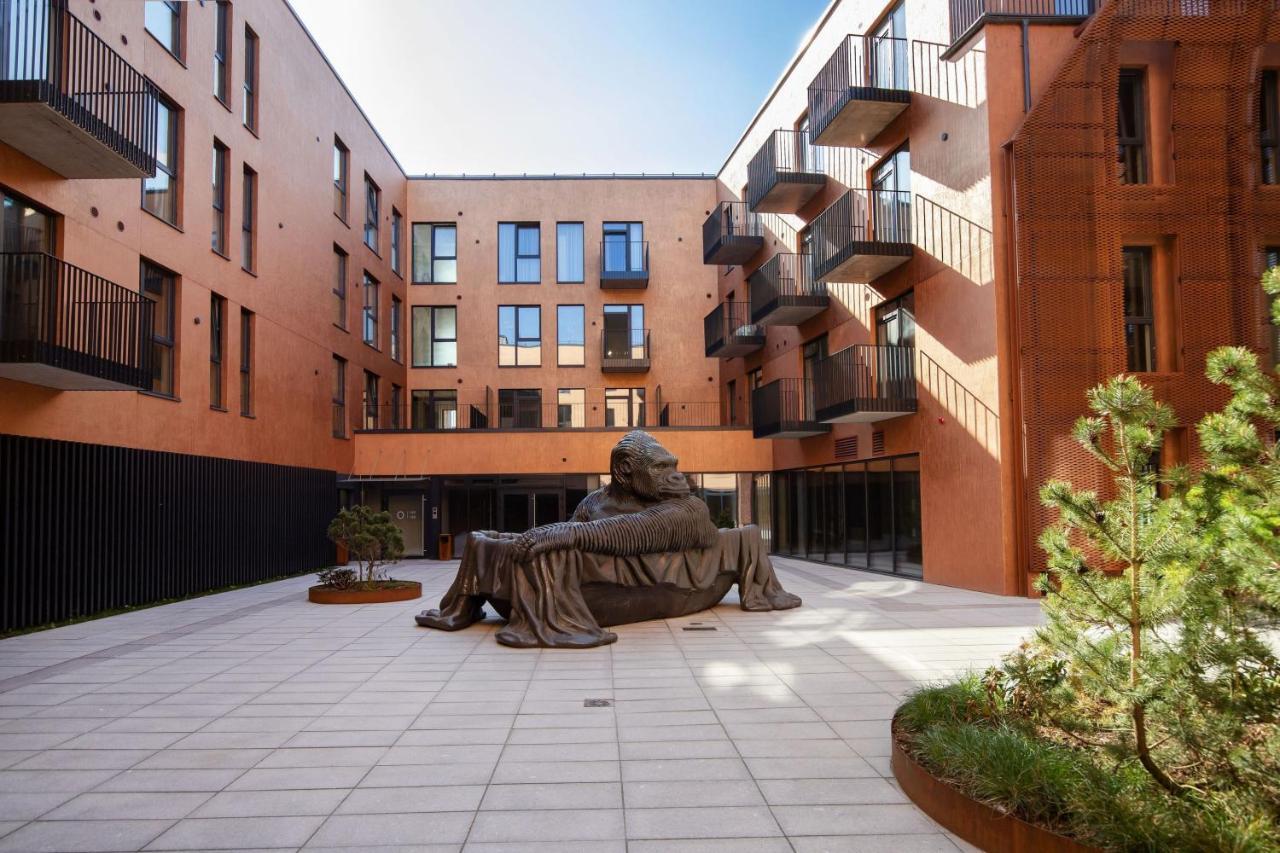 ヴィリニュスStylish Loft With Terrace Paupys, Old Townアパートメント エクステリア 写真